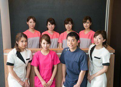 かとう歯科クリニックの先生とスタッフ